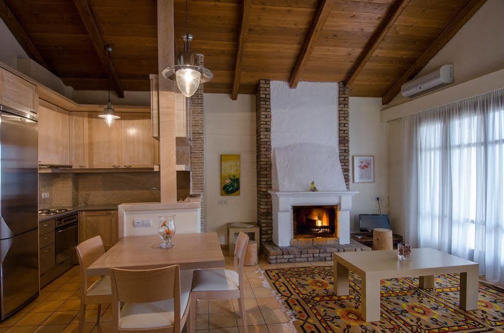 Kaminos Resort Límni Eksteriør billede
